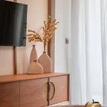 Porto Perla Szálloda *