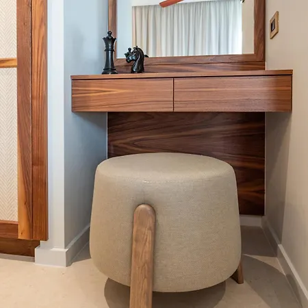 ホテル Porto Perla