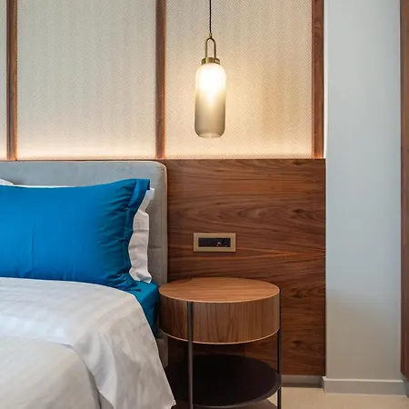 Porto Perla コス・タウン