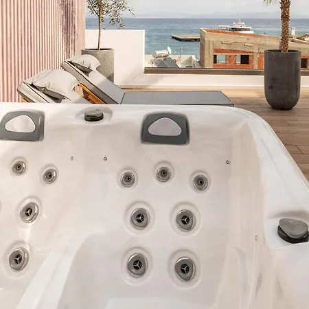 Porto Perla ホテル コス・タウン