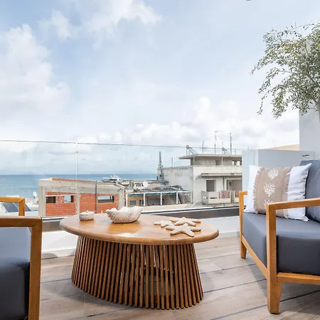 Porto Perla Hotel *
