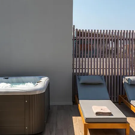 Otel Porto Perla *